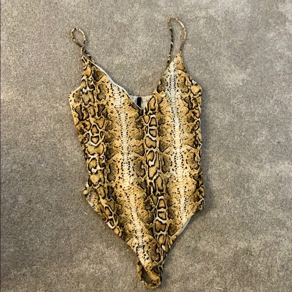 Snake print body suit new